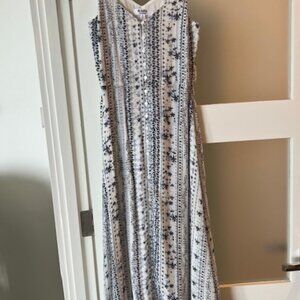 BD Dakota White/Blue Flowered Long Dress, Size S
